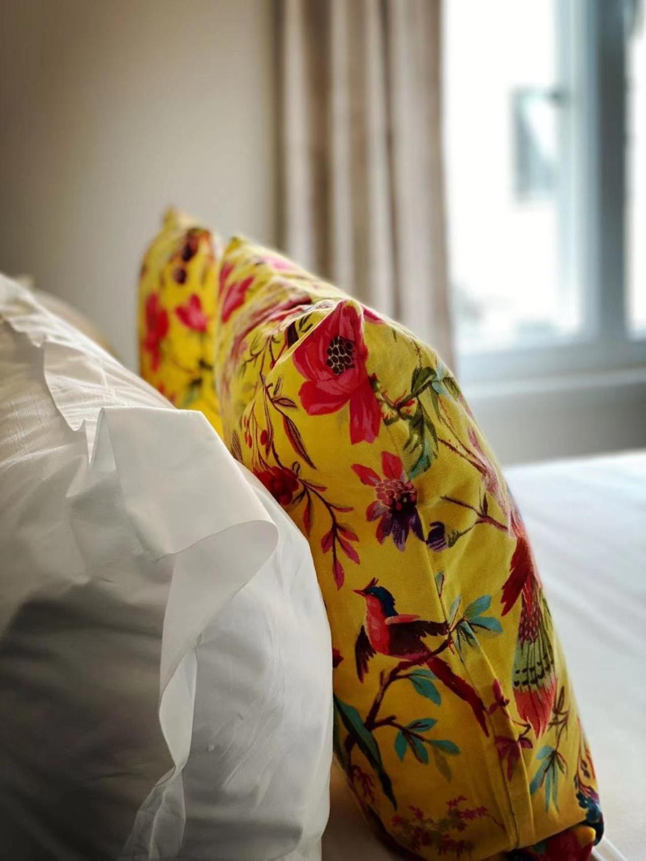 Chapter 1 Hotels 웨이머스만 객실 사진