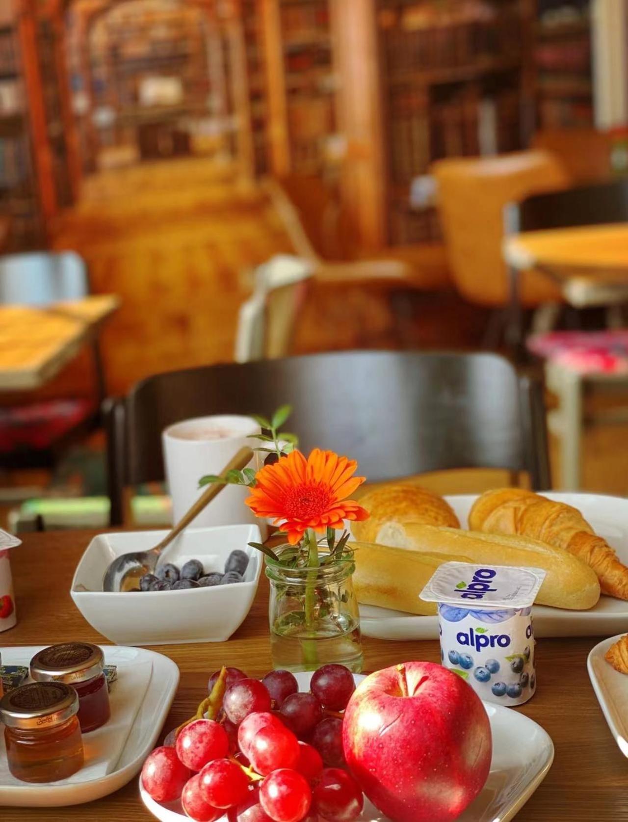 Chapter 1 Hotels 웨이머스만 외부 사진